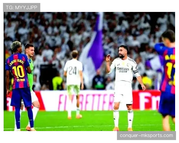 皇马客场逆转巴萨,国家德比上演精彩对决 皇马客场逆转巴萨,国家德比上演精彩对决