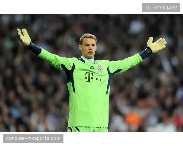 诺伊尔强势回归巅峰，德国队后防再现铜墙铁壁